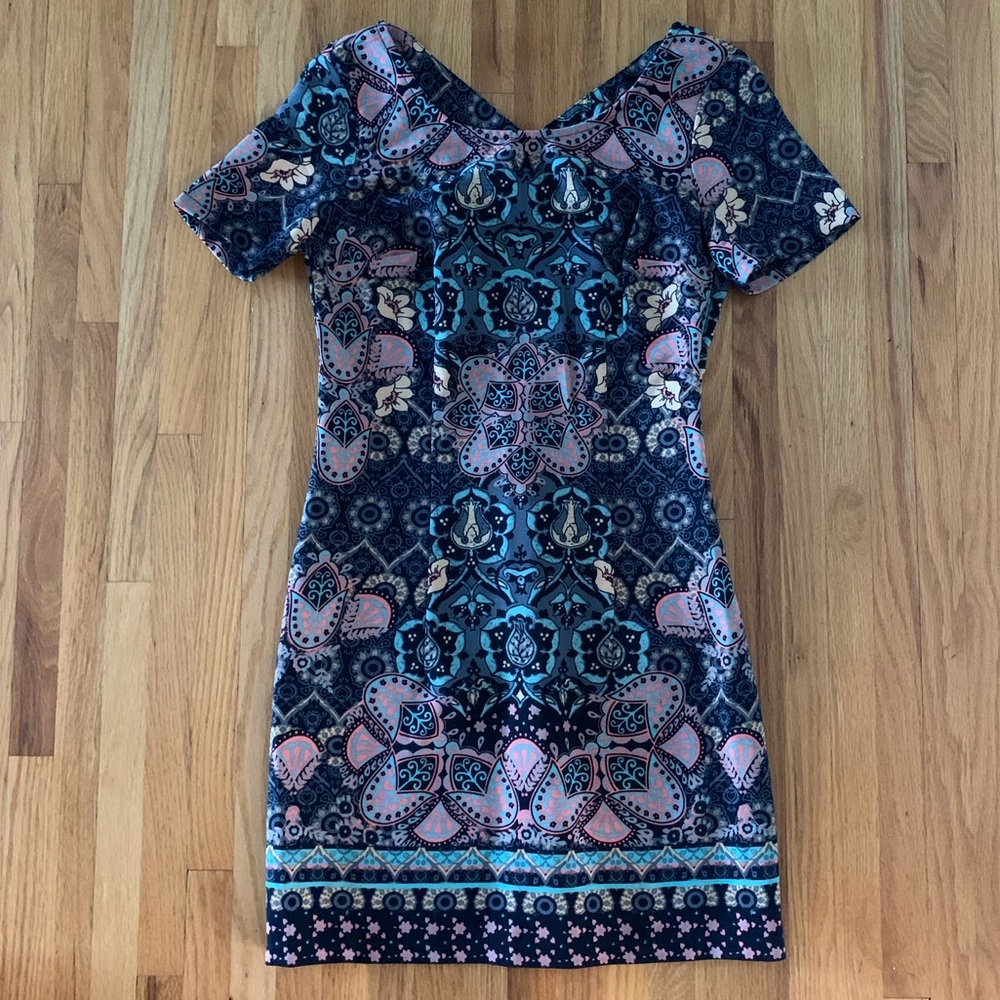 HOLLISTER DRESS